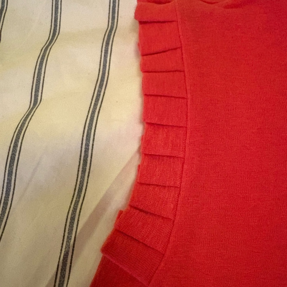 LOFT Red Ruffled Muscle Tee - Picture 3 of 4